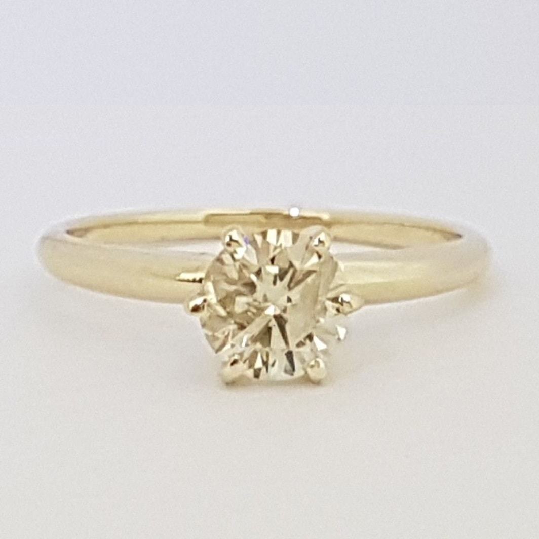 0.70ct Round Cut Solitaire Diamond Engagement Ring 14K Yellow Gold J SI2 Natural