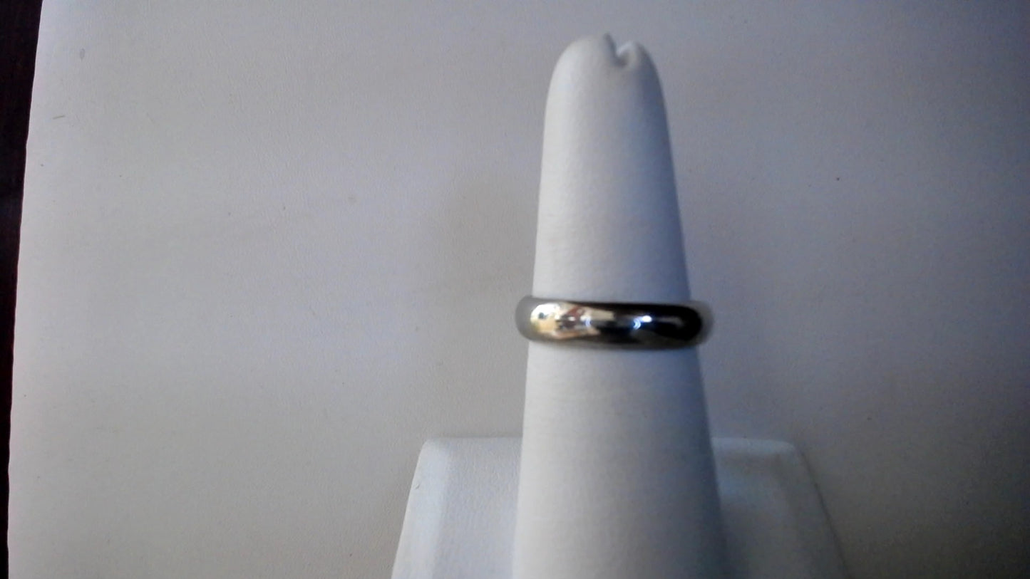 Stainless Steel Band w Rubber Center