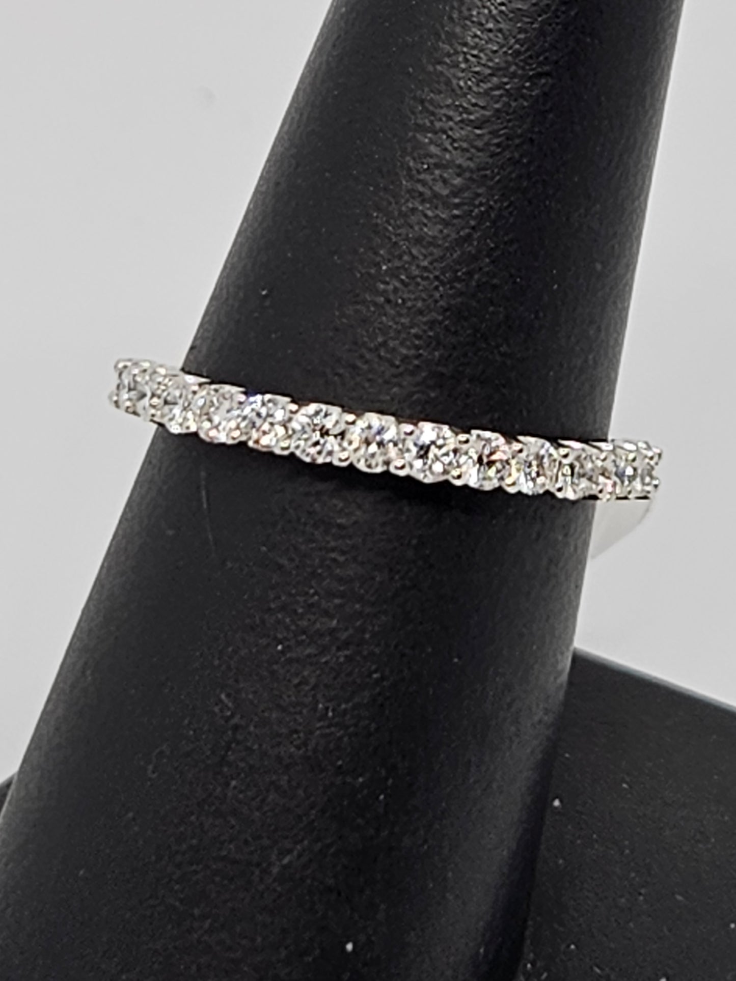 Diamond Band 16 stone, 14kt WG .56cttw (MIP)