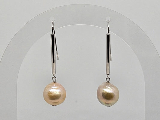 Pearl Drop Dangle Ear 14KTWG hook 11mm