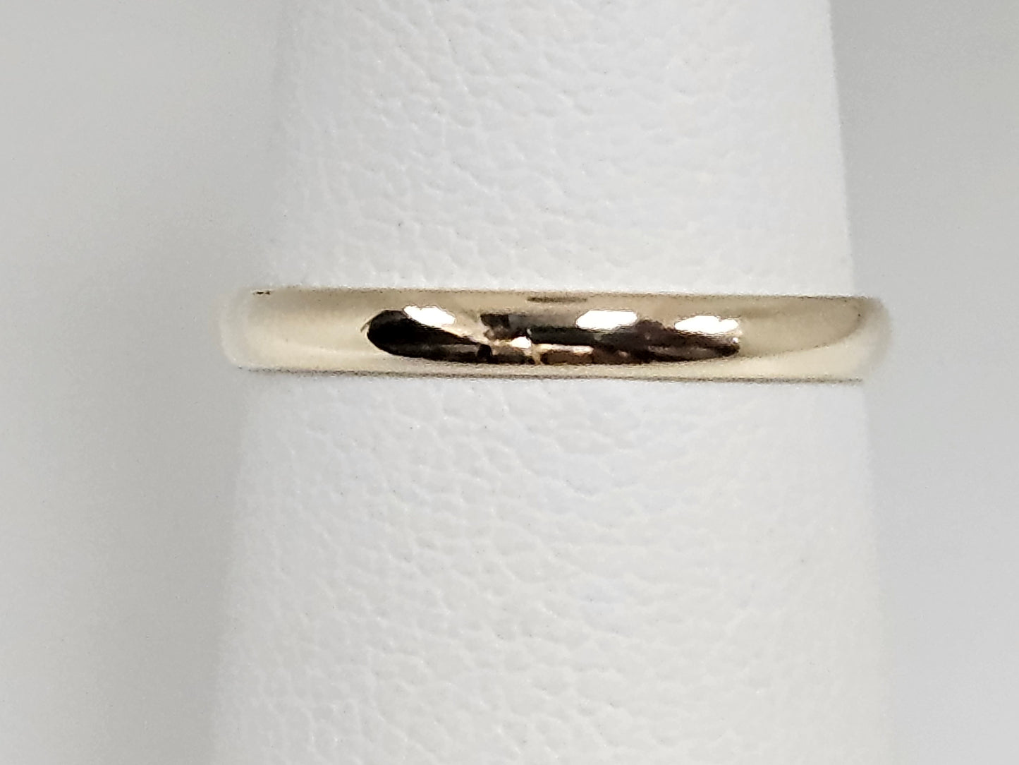 Half Rd plain wed band, 10KYG 2mm .8g