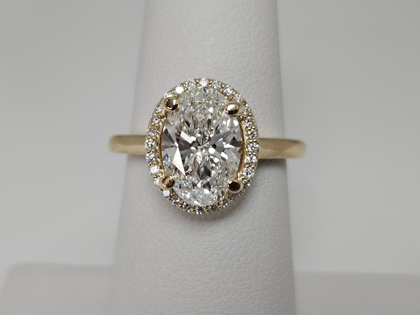 OV 2.09ct LG DIA halo RG 2.19cttw 14KYG IGI E/VVS1