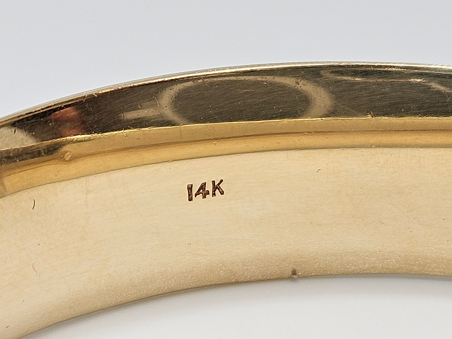 Wide Engraved Bangle BRAC 14KYG 14.6mm wide  25.4g