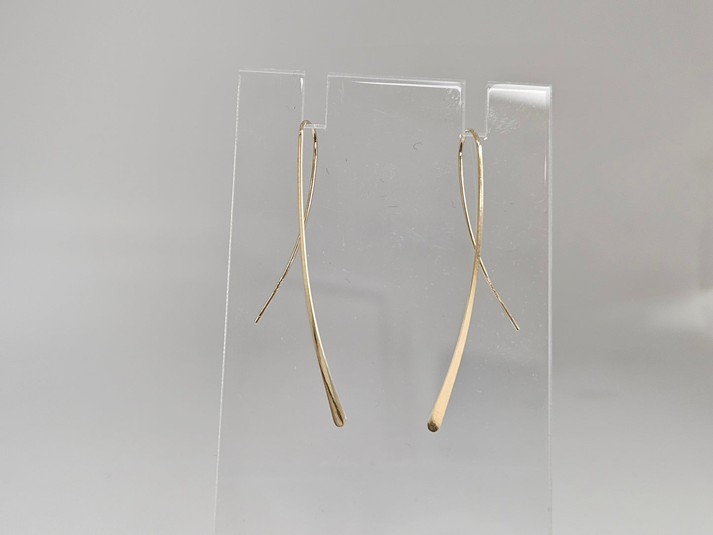 Flat wire Earrings 14KTYG 0.5g