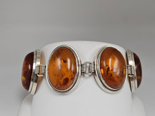 SS AMBER LARGE CAB BRAC
