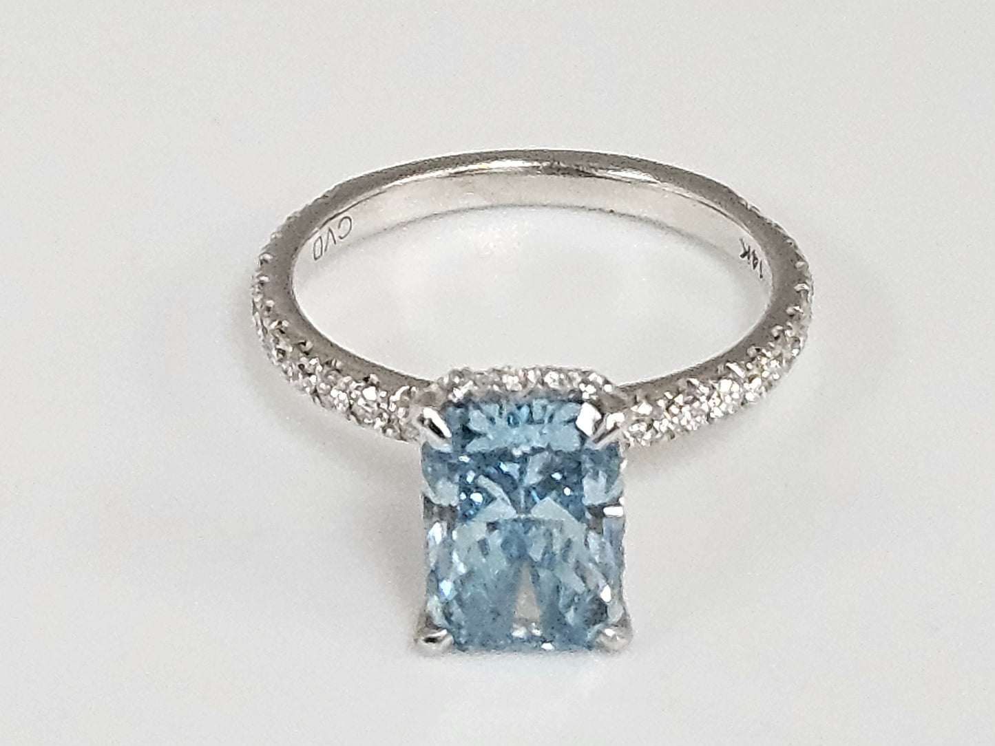 3cttw Blue Dia Eng Rg14kwg 2.36ct IGI Vivid Blue .65ct White Dia