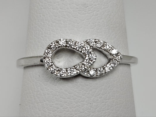 Double Teardrop Dia Ring .15cttw DIA 10kwg 1.8g