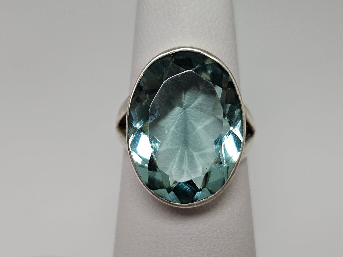 Sterling Silver OV Natural Apatite Ring Sz4.5