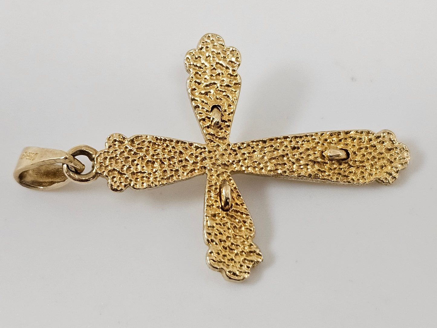 CRUCIFIX 14KYG 3.9 GRMS