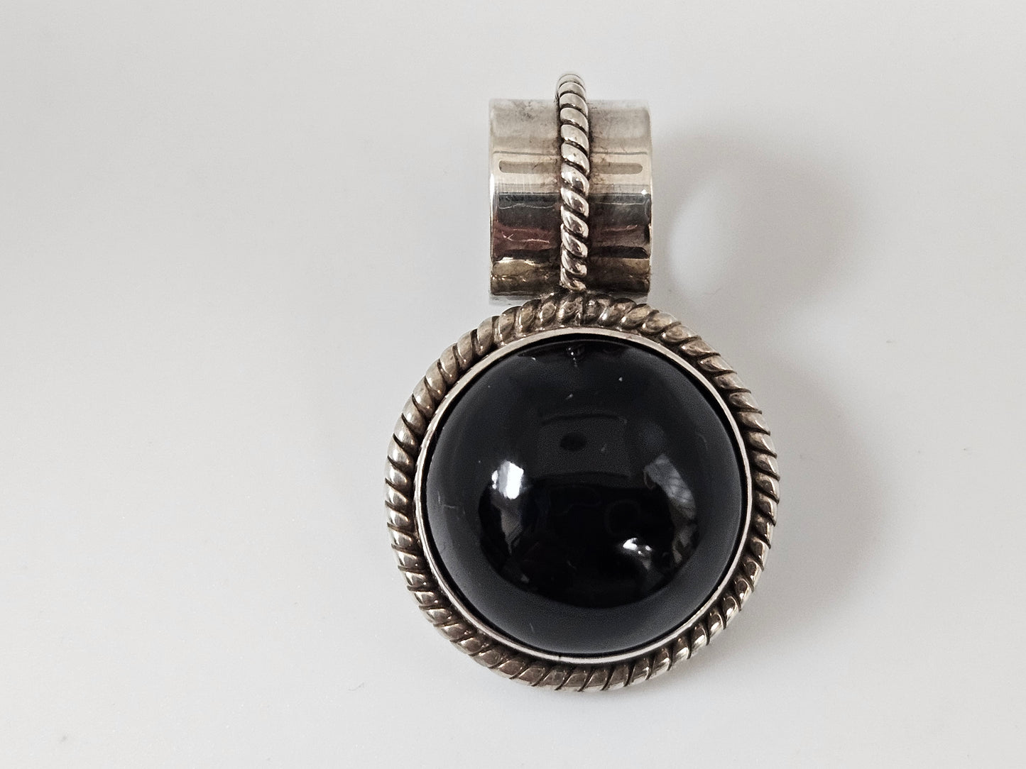BLACK ONYX SS PENDANT