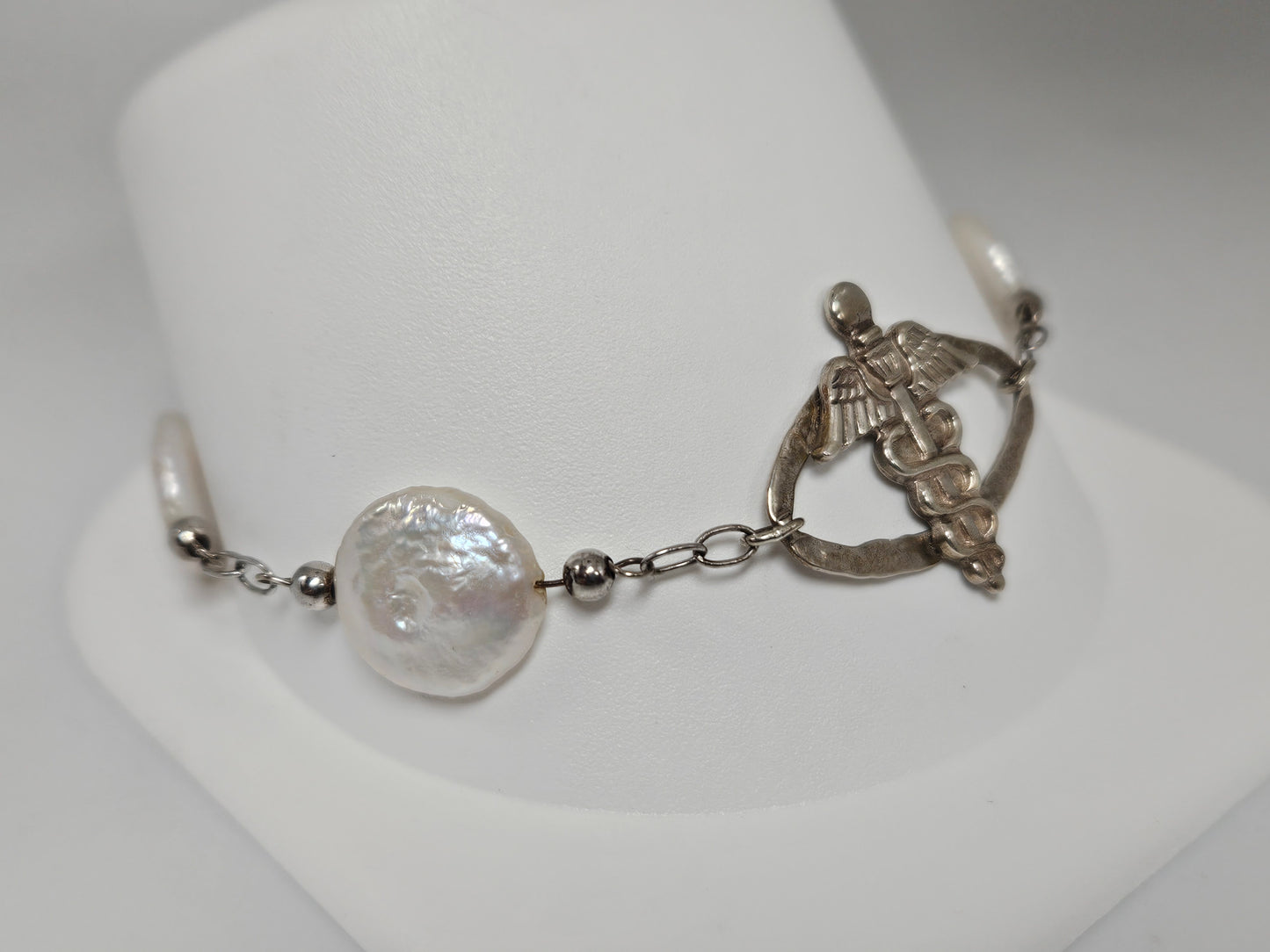 COIN PEARL SS MEDIC ALERT Bracelet