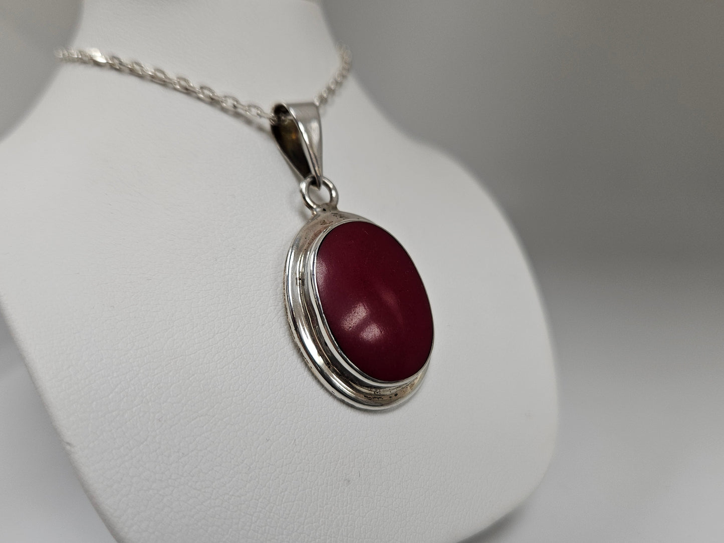SS CARNELIAN PENDANT 20" Cable Chain