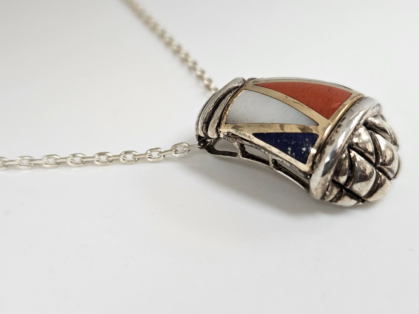 SS INLAID PENDANT MOP LAPIS CARNELIAN W 20" CHAIN