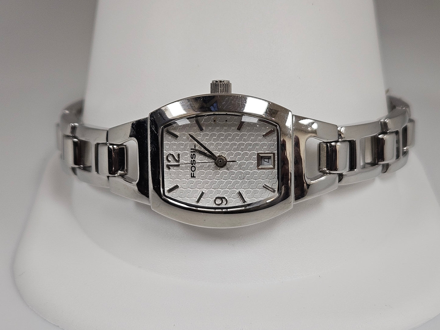 FOSSIL Ladies Watch White face