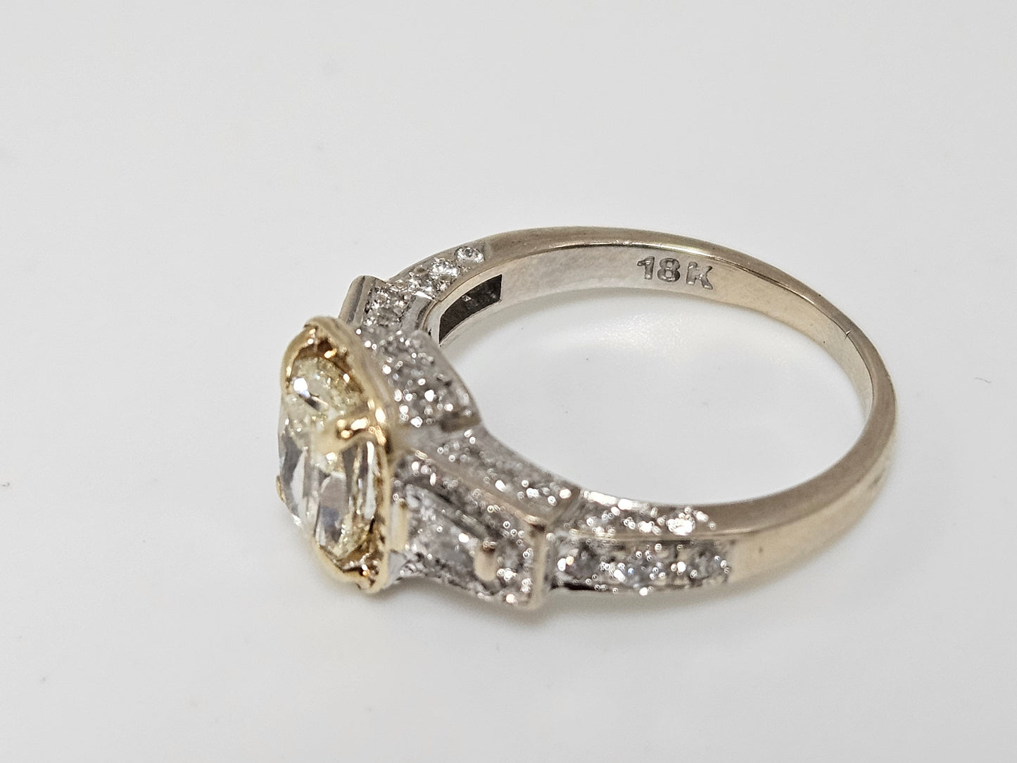 Canary Diamond Ring Set in 18k Two-Tone Gold