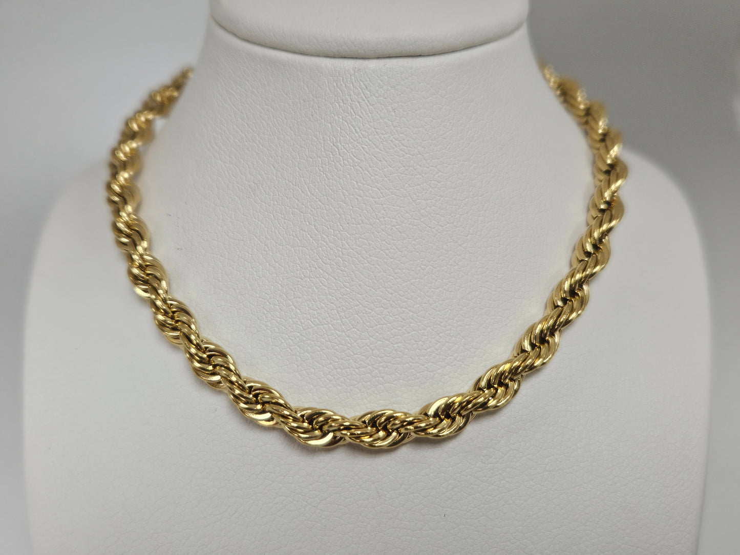 STST YGP 22" ROPE CHAIN 4MM