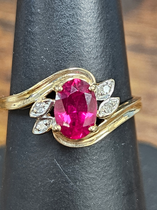 1 CT OVAL LAB RUBY 10KYG, BYPASS RING, .02CT DIAS