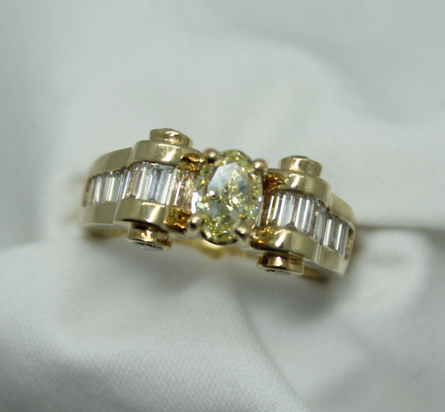 1CT Oval Canary Diamond 1.54CT TW YG Ladies Ring