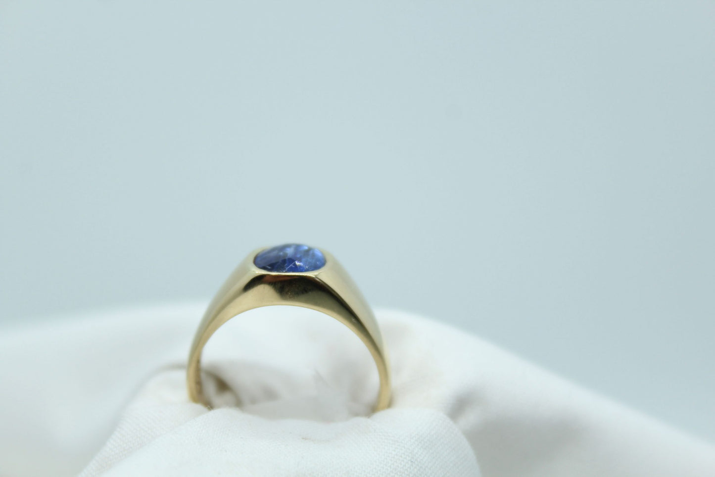 Value Buy! 14KT YG Men's Blue Kyanite Ring