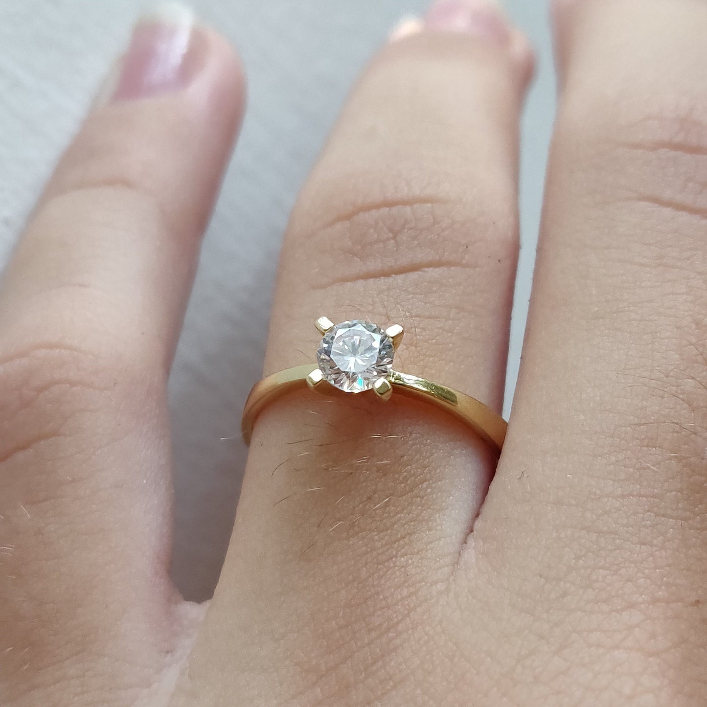 Amazing Quality,Center Diamond , Total diamond wt. 0ct. 14K OR 18K Gold Engagement Engagement Wedding Anniversary Gift Ring