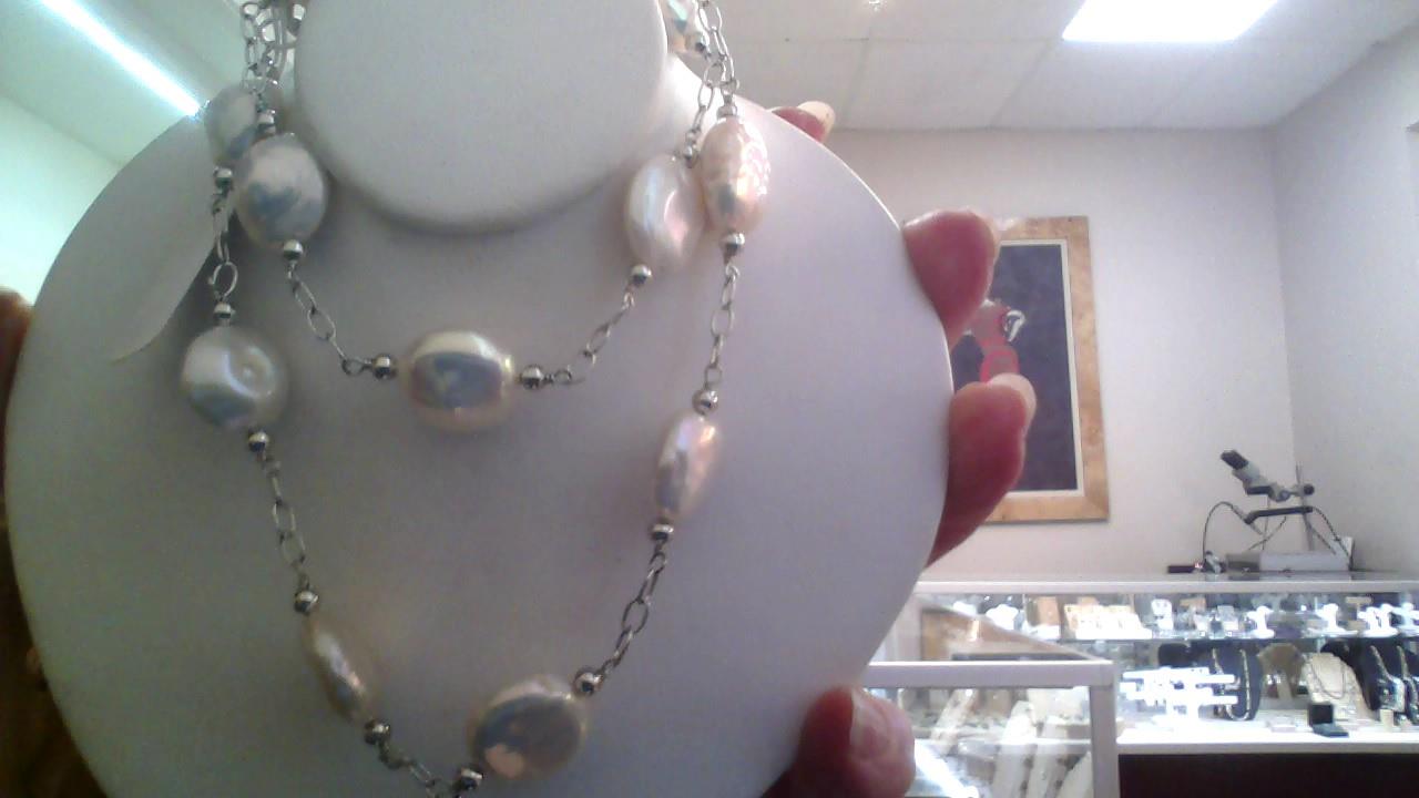 WHITE COIN PEARL NECK 18" SS CHAIN